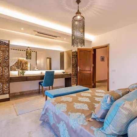 فيلة Kaktues Evi *